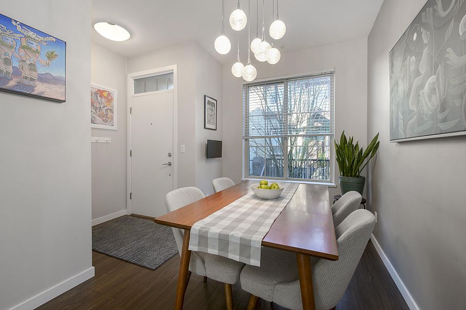 33 433 Seymour River Place North Vancouver, BC - 3