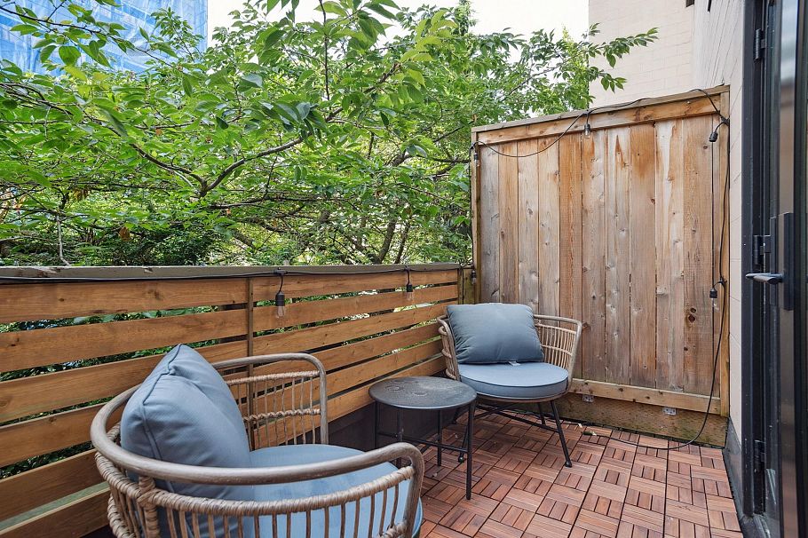 203 150 Alexander Street Vancouver, BC - 11