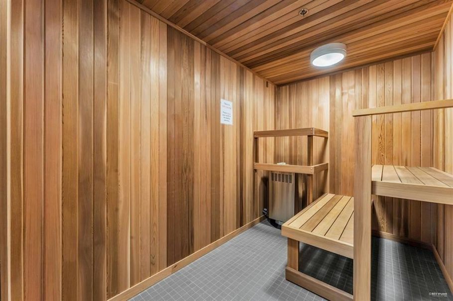 1002 1401 Hunter Street North Vancouver, BC - 16