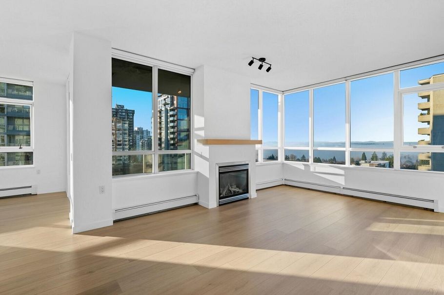 801 120 W 16th Street North Vancouver, BC - 3