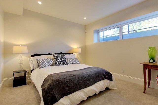 4248 W 10th Avenue Vancouver, BC - 9