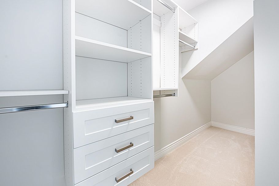 3941 W 19th Avenue Vancouver, BC - 25