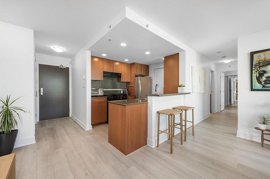 2105 455 Beach Crescent Vancouver, BC - 11