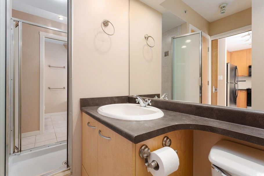 1406 989 Richards Street Vancouver, BC - 22