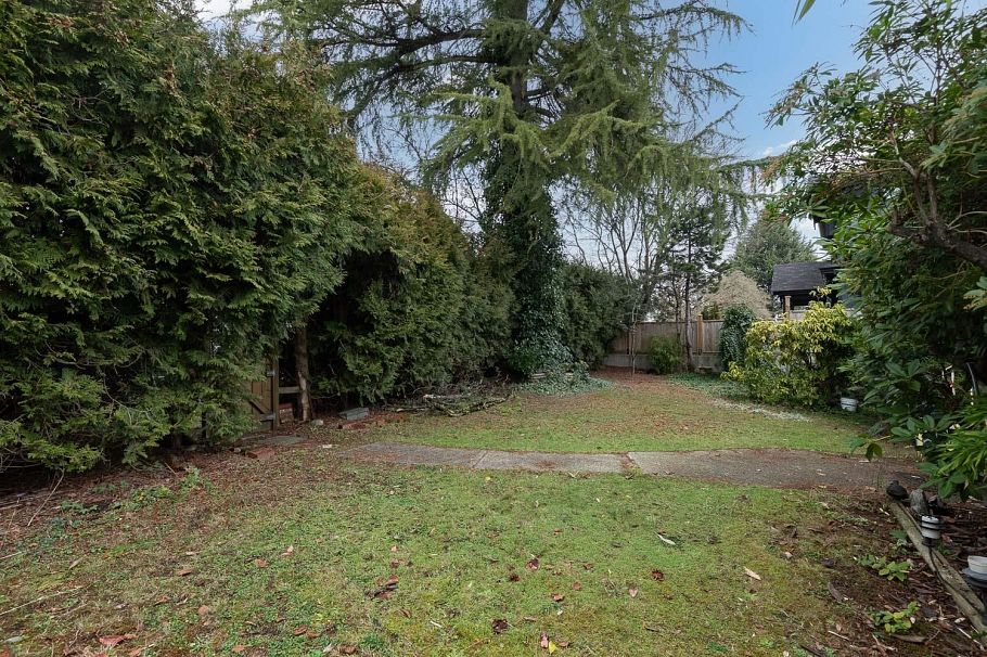 7790 Elliott Street Vancouver, BC - 15