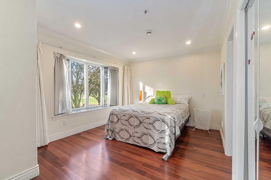 5396 Rhodes Street Vancouver, BC - 20