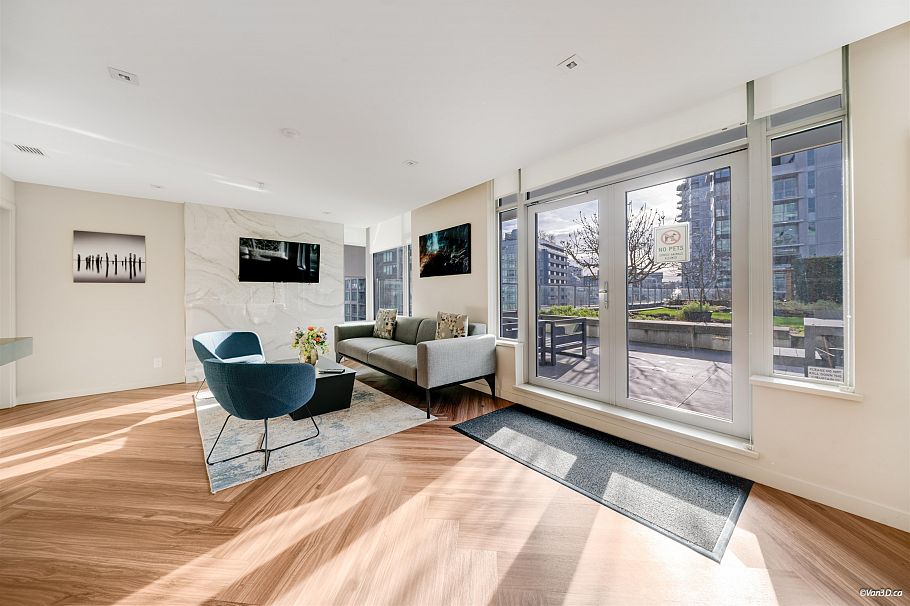 316 1661 Quebec Street Vancouver, BC - 24