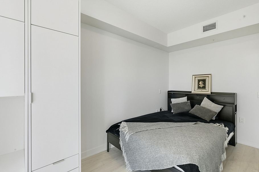 602 1401 Hunter Street North Vancouver, BC - 7