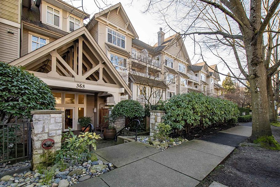 409 365 E 1st Street North Vancouver, BC - 1