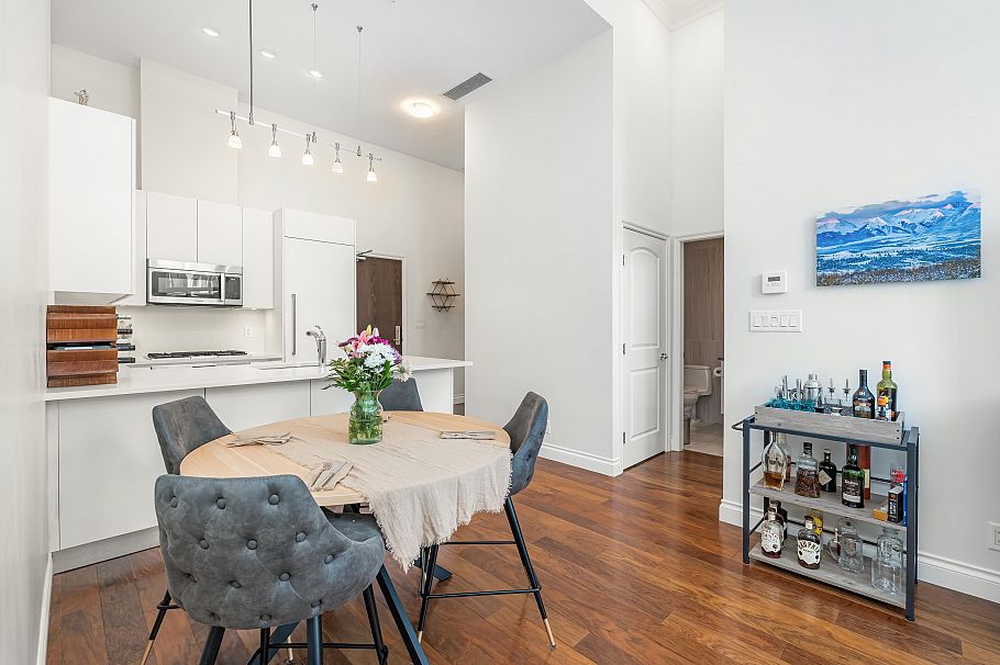 104 199 Victory Ship Way North Vancouver, BC - 5