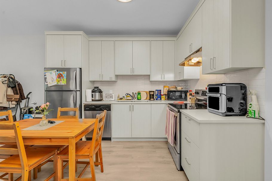 2177 E 20th Avenue Vancouver, BC - 33