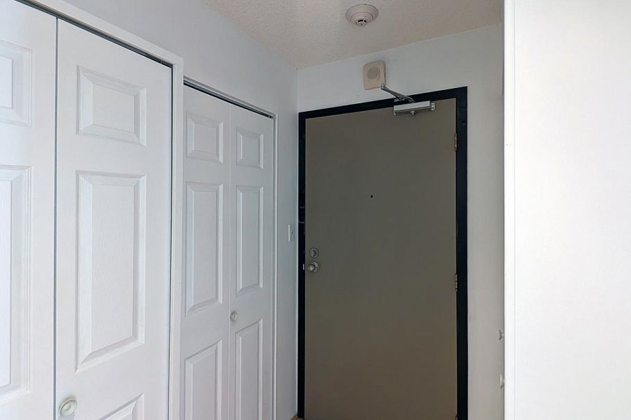 105 275 W 2nd Street North Vancouver, BC - 11