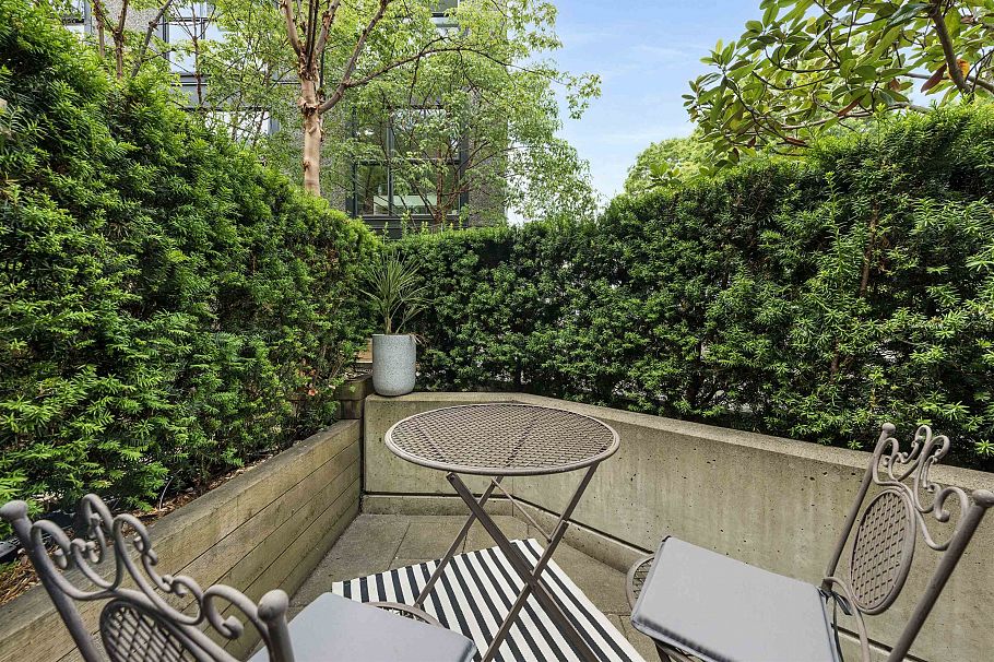 3429 Porter Street Vancouver, BC - 31