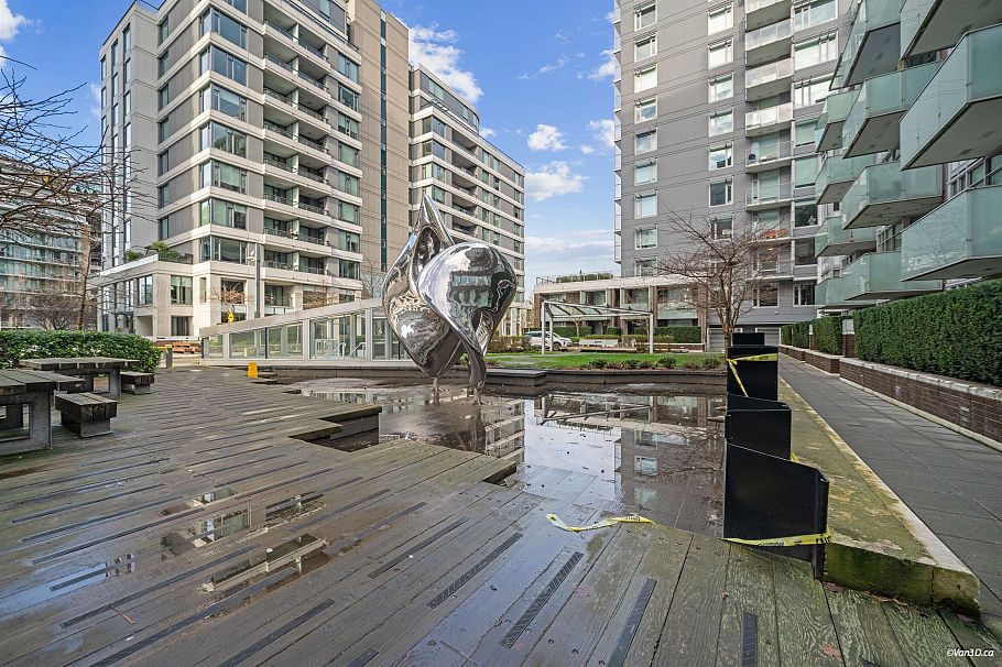 316 1661 Quebec Street Vancouver, BC - 21