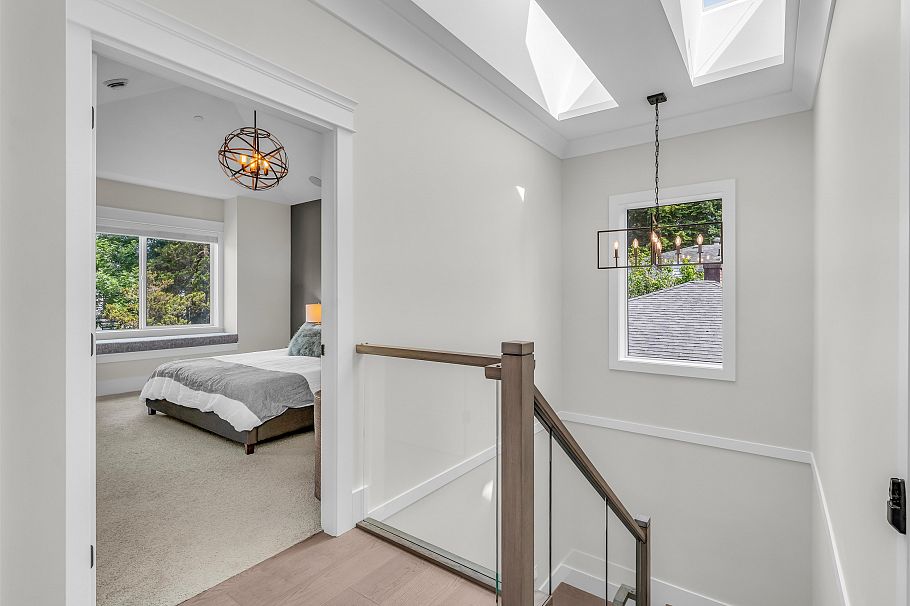 2177 E 20th Avenue Vancouver, BC - 18