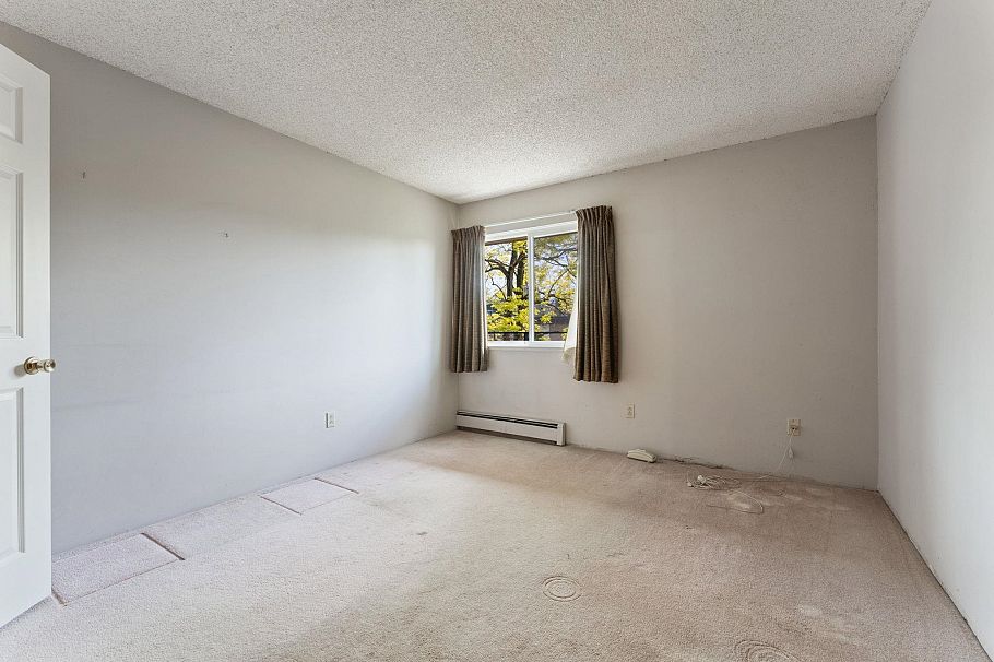 310 2416 West 3rd Avenue Vancouver, BC - 17