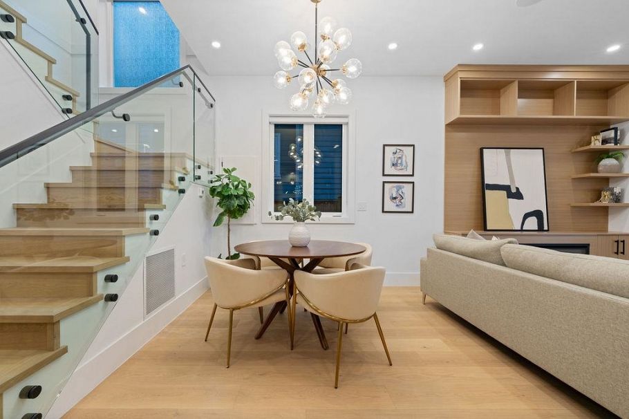 1 1166 E 11th Avenue Vancouver, BC - 18