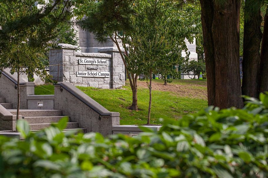 3941 W 19th Avenue Vancouver, BC - 37