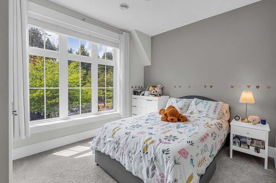 2177 E 20th Avenue Vancouver, BC - 24