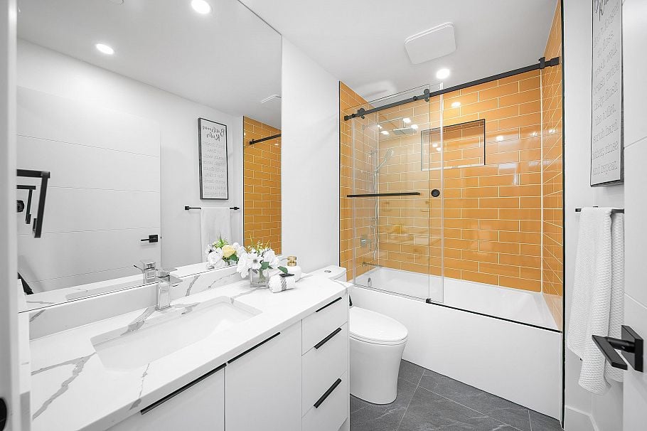 1 2777 E 27th Avenue Vancouver, BC - 21