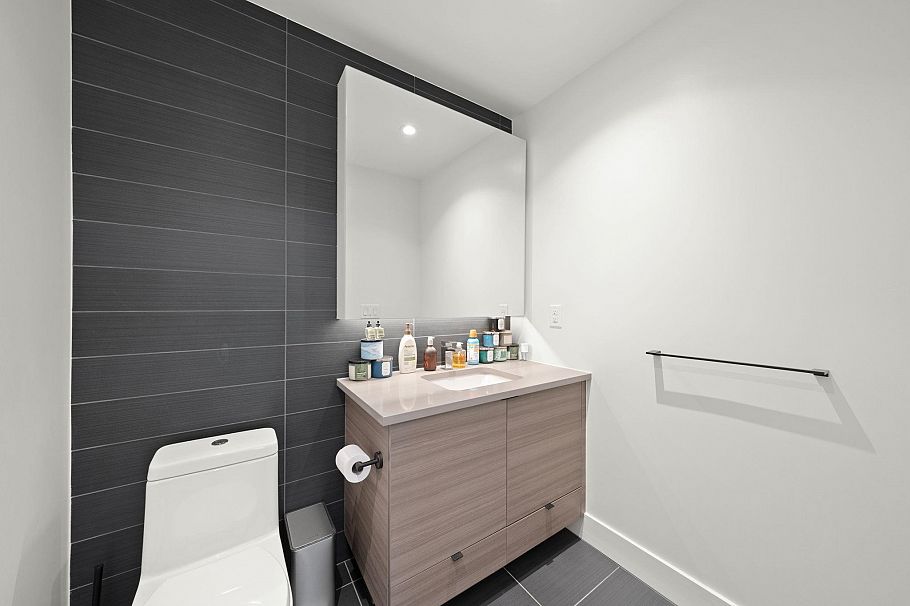 7 8508 Jack Uppal Street Vancouver, BC - 11