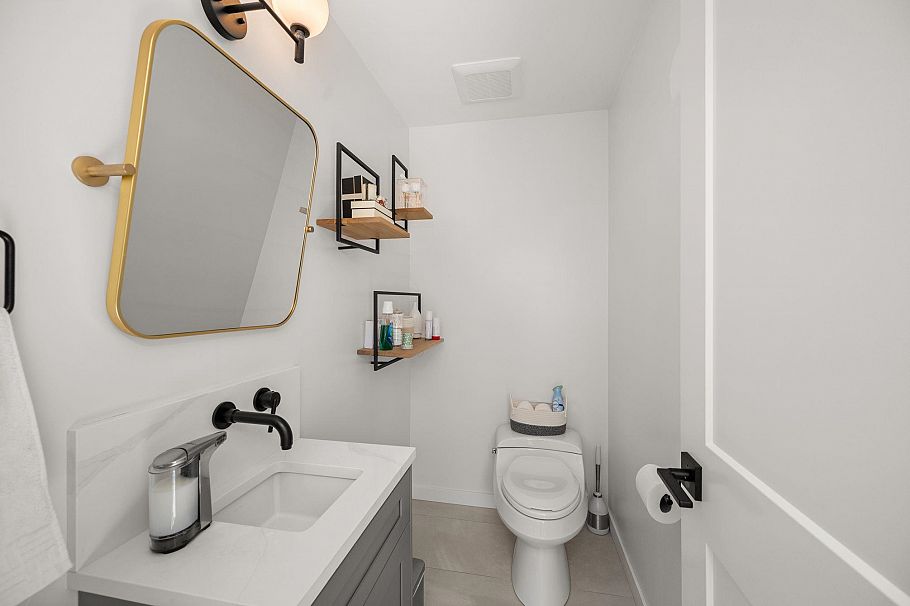 2566 Mcbain Avenue Vancouver, BC - 18