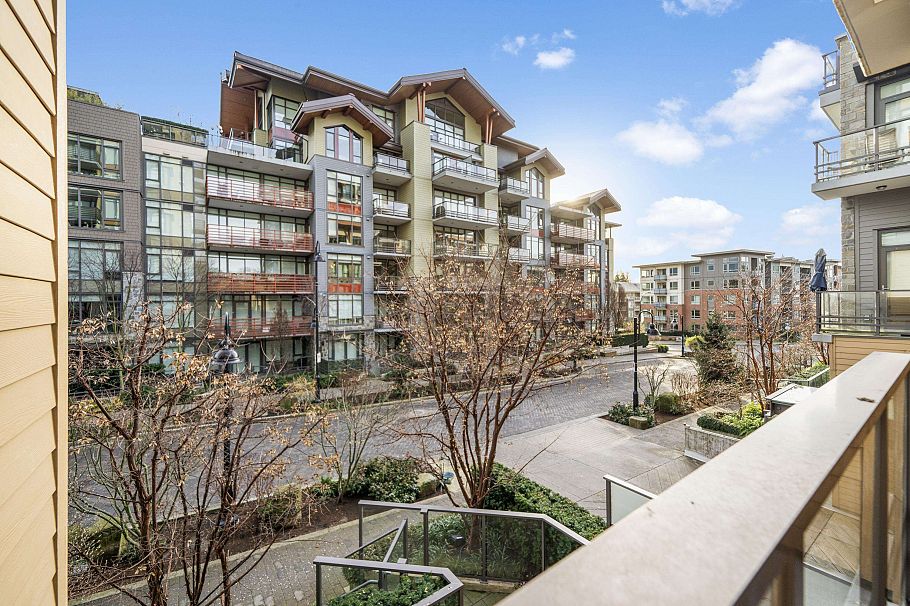 2779 Library Lane North Vancouver, BC - 22