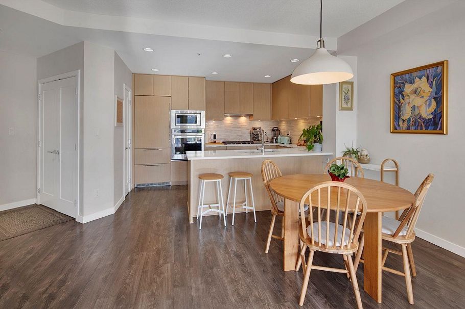 207 3825 Cates Landing Way North Vancouver, BC - 6