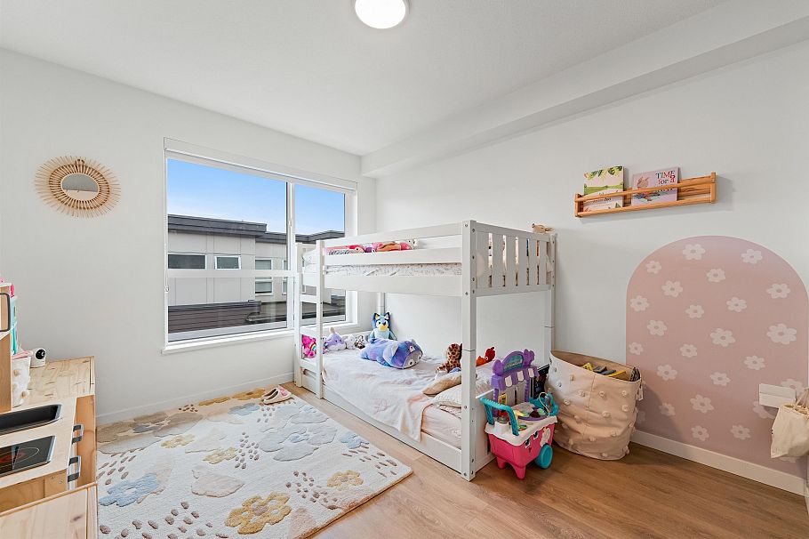 7 533 E 3rd Street North Vancouver, BC - 24