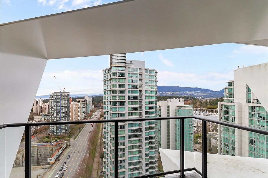 2006 620 Cardero Street Vancouver, BC - 7