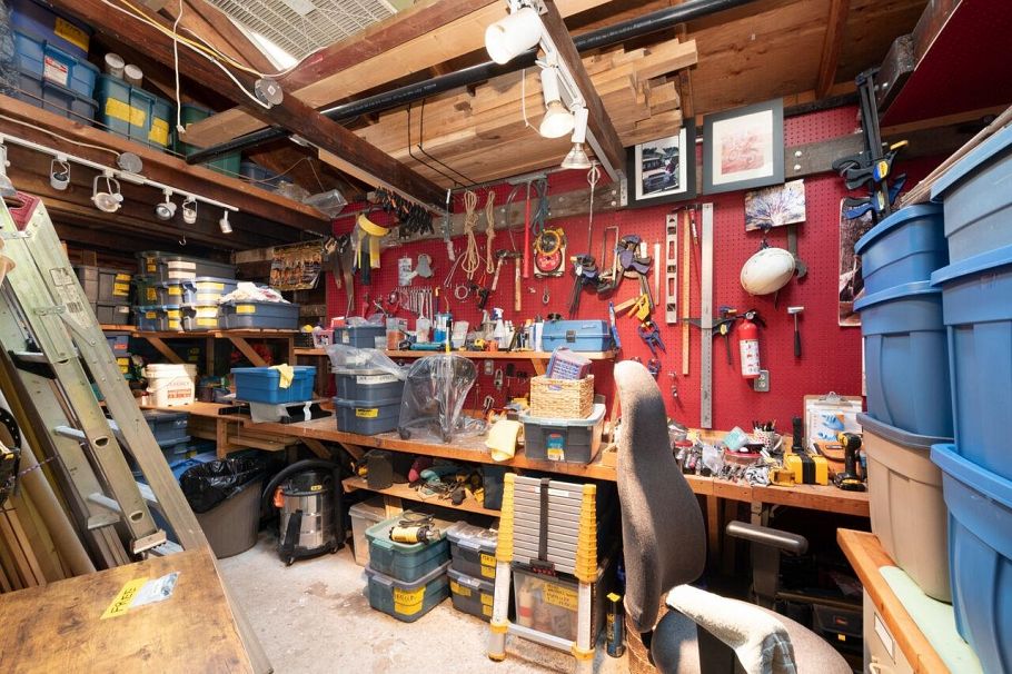 2912-14 W 3rd Avenue Vancouver, BC - 36