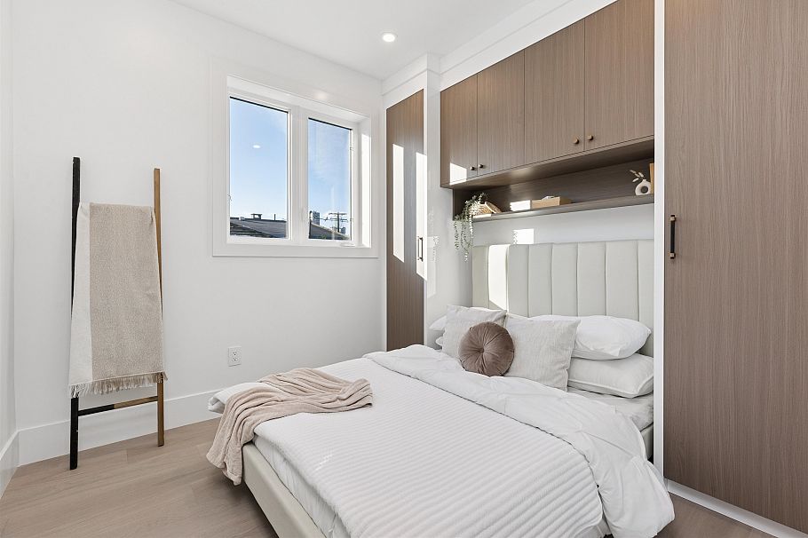 1 847 E 10 Avenue Vancouver, BC - 26