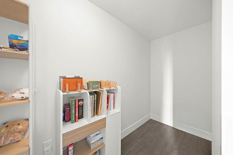 7 8508 Jack Uppal Street Vancouver, BC - 16