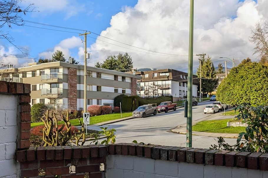 105 275 W 2nd Street North Vancouver, BC - 16