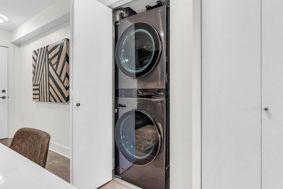 303 4189 Halifax Street Burnaby, BC - 25