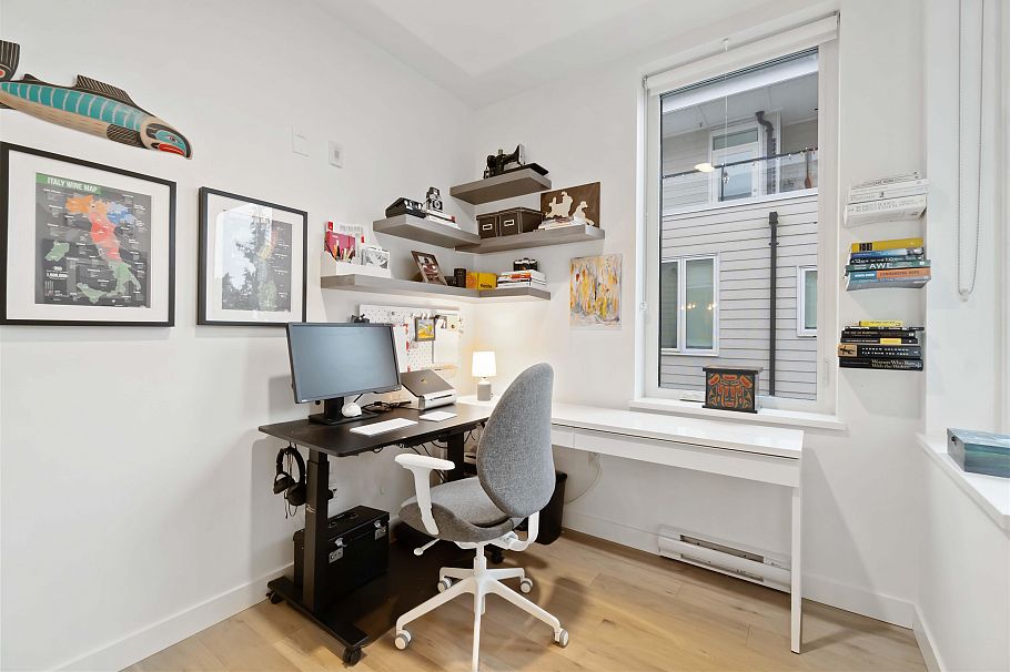 403 2137 Chesterfield Avenue North Vancouver, BC - 16