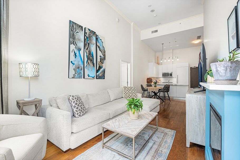 104 199 Victory Ship Way North Vancouver, BC - 2