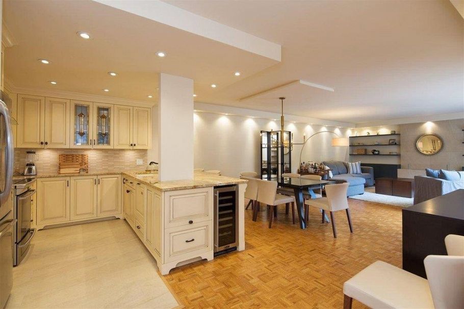 108 4900 Cartier Street Vancouver, BC - 5