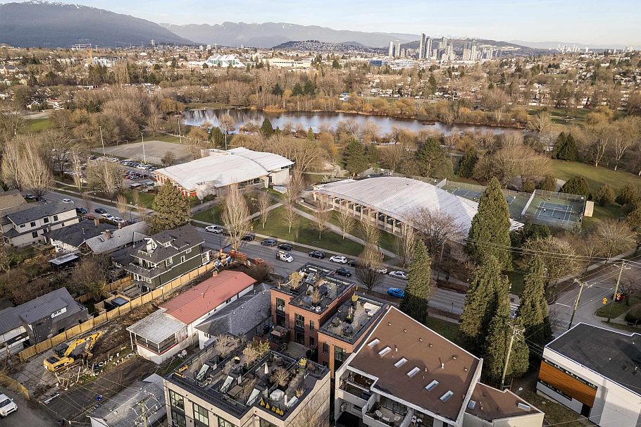 3429 Porter Street Vancouver, BC - 35