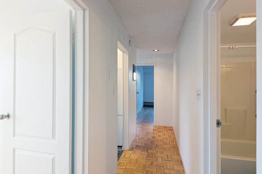 105 275 W 2nd Street North Vancouver, BC - 8