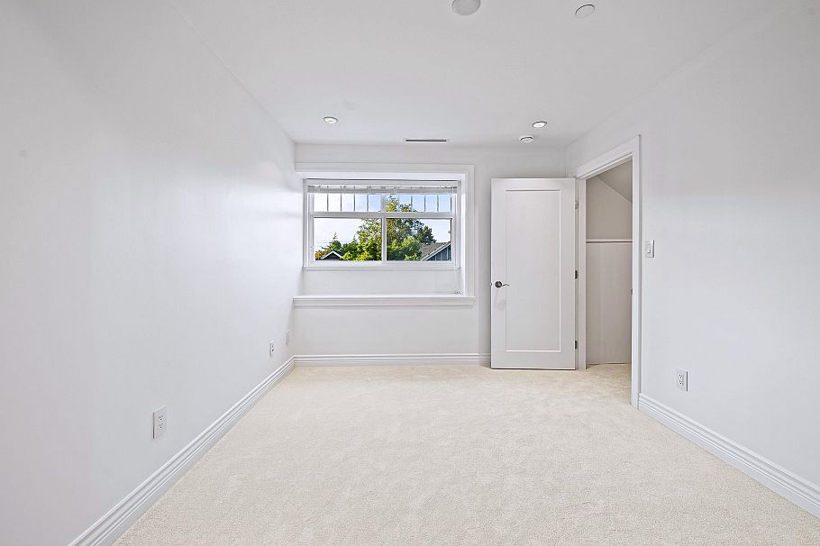 3941 W 19th Avenue Vancouver, BC - 26