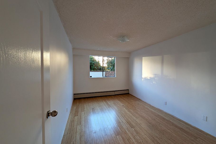 105 275 W 2nd Street North Vancouver, BC - 19