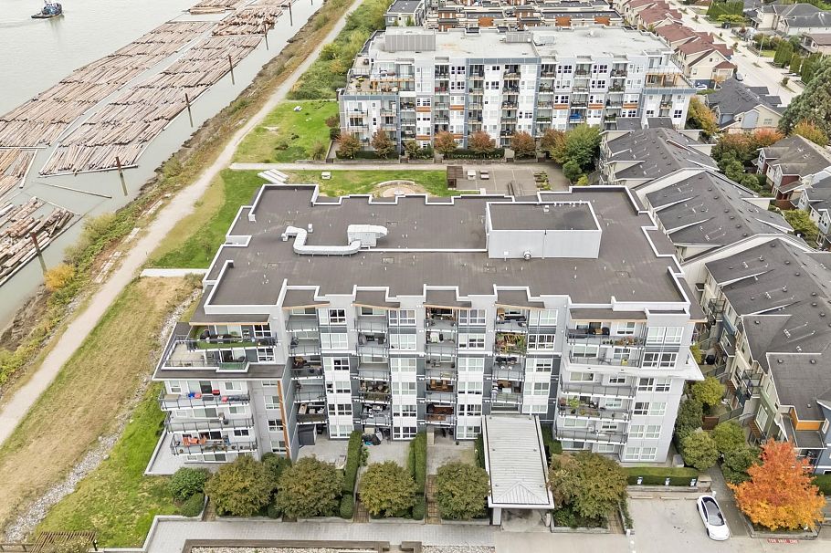 313 10155 River Drive Richmond, BC - 24