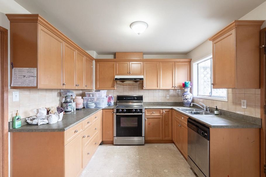 7790 Elliott Street Vancouver, BC - 5