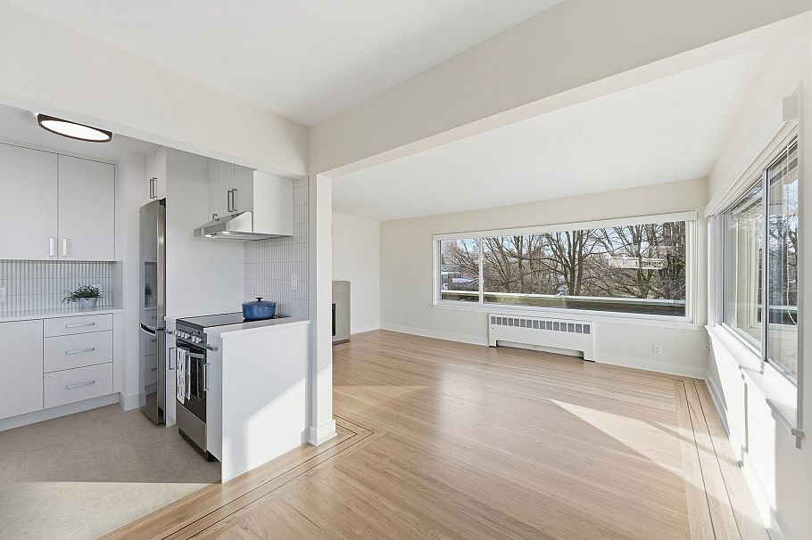 PH 1480 Arbutus Street Vancouver, BC - 8