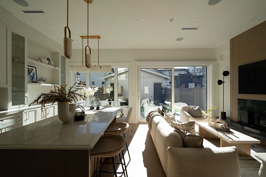 2 864 E 16th Avenue Vancouver, BC - 7