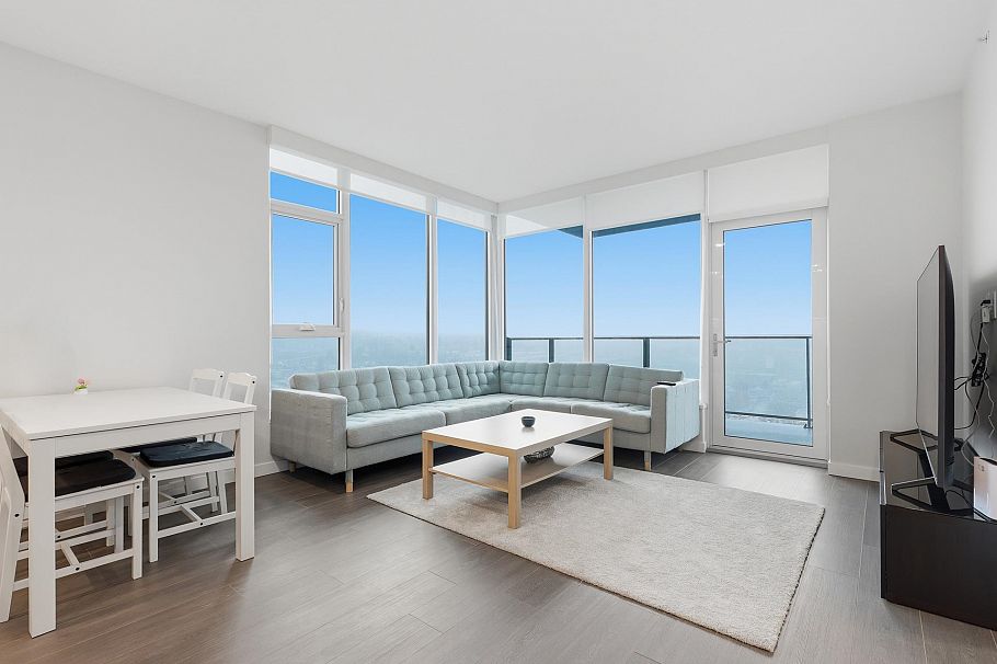 2002 2108 Gilmore Avenue Burnaby, BC - 3