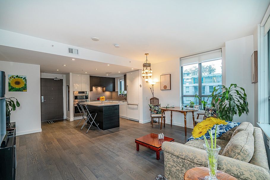 404 1688 Pullman Porter Street Vancouver, BC - 31