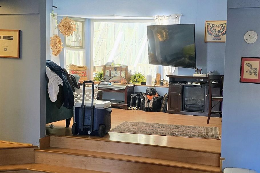 JNW33 415 W Esplanade North Vancouver, BC - 10