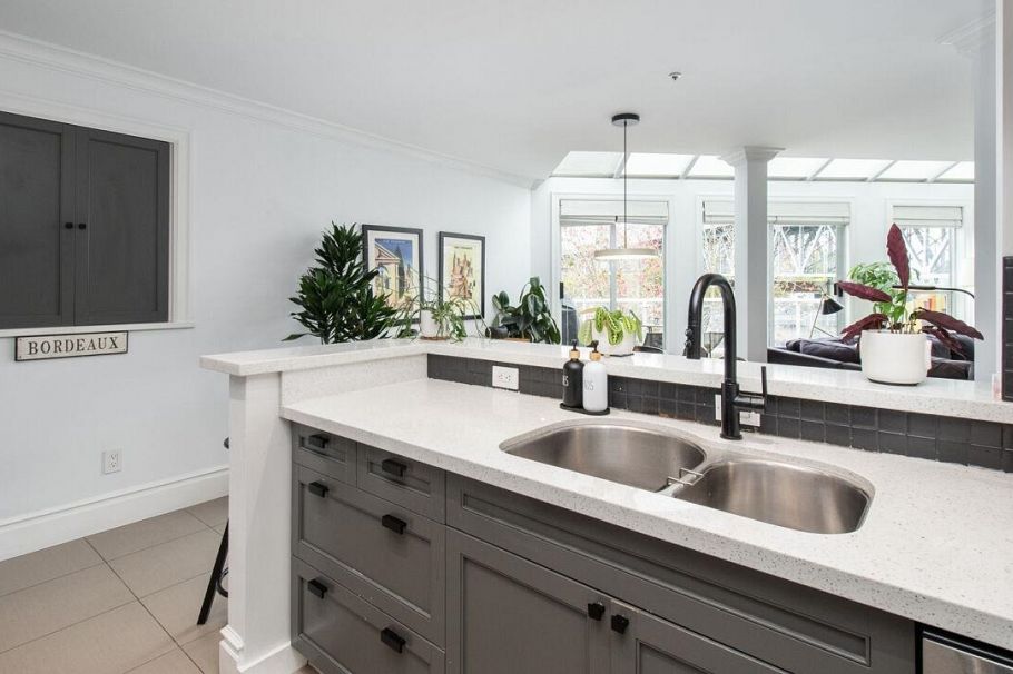 404 1502 Island Park Walk Vancouver, BC - 14